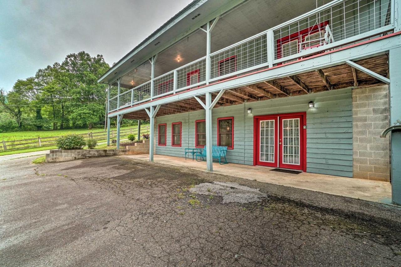Villa Trinity Oaks Escape With Hot Tub And Fire Pit Clayton Exterior foto